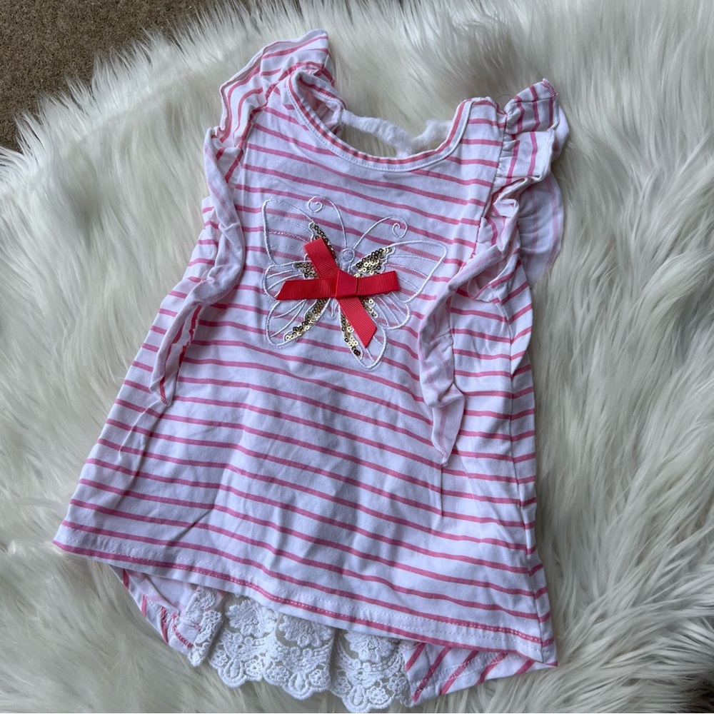 Gigil White and Pink Striped Bow Back Lettuce Trim Short Sleeve Top